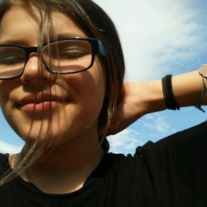 Meet your Posher, Angelina